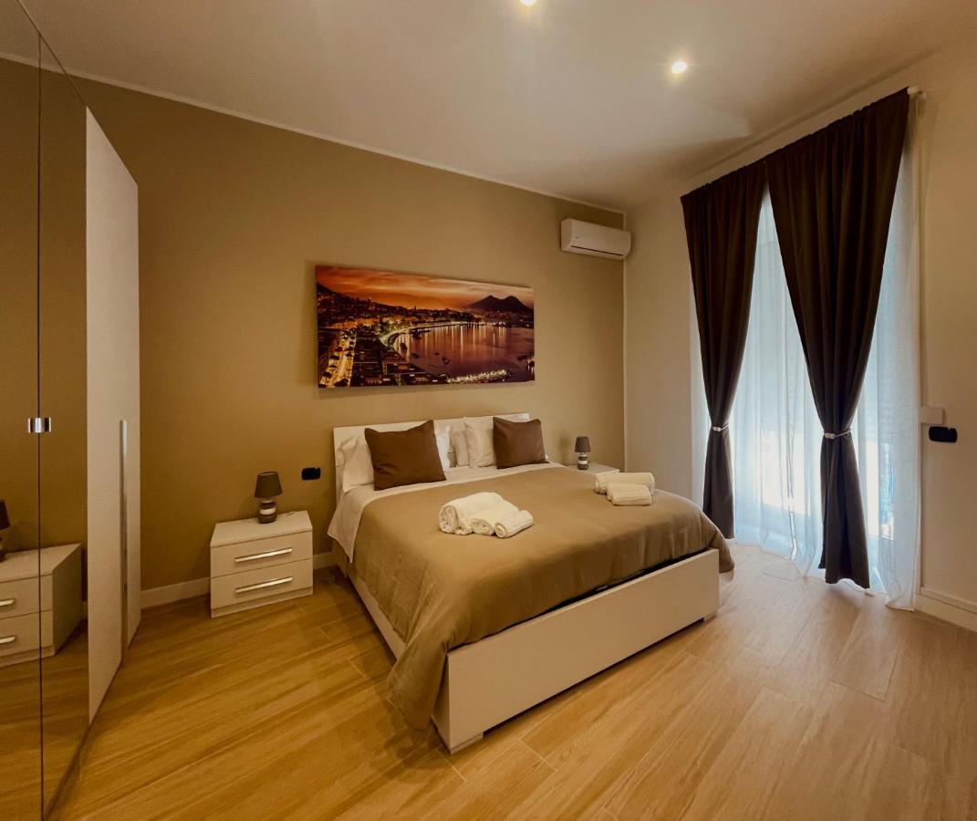 La Suite Di Dante Napoli Екстериор снимка