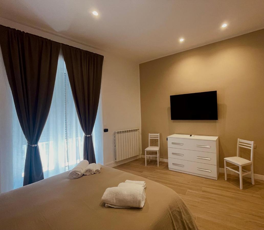 La Suite Di Dante Napoli Екстериор снимка
