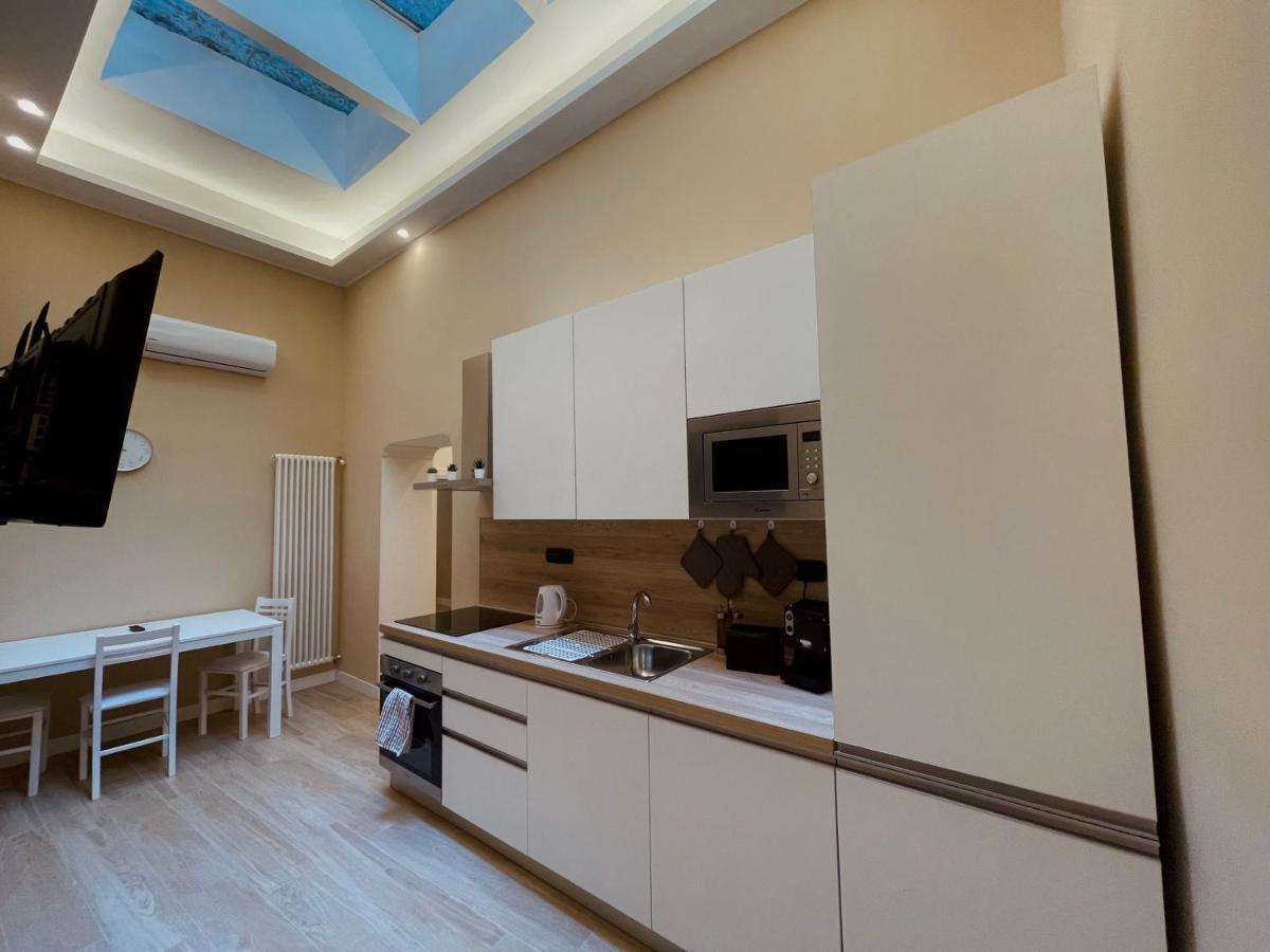 La Suite Di Dante Napoli Екстериор снимка